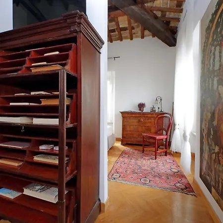 Piazza Venezia Апартаменты Рим